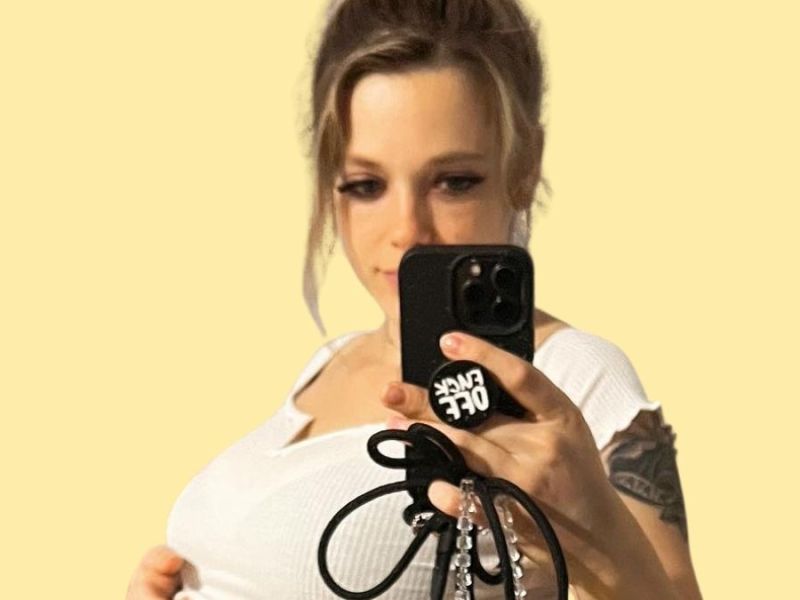 Selfie des Tages: Anne Wünsche zeigt ihren After-Baby-Body